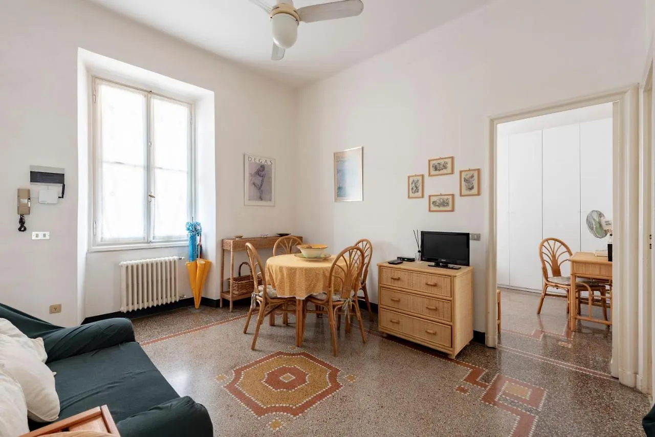 Joivy Inviting 2-Bed Flat Near The Beach Santa Margherita Ligure