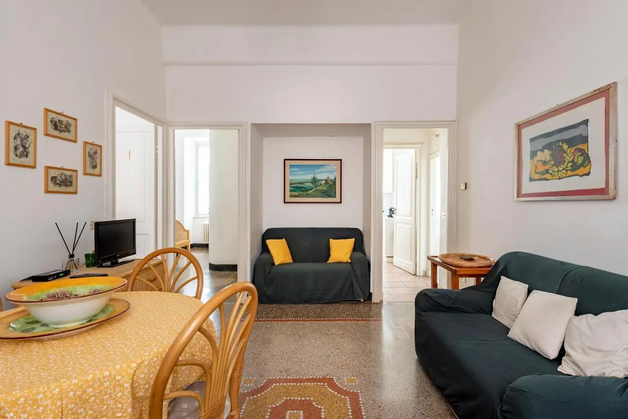 Joivy Inviting 2-Bed Flat Near The Beach Santa Margherita Ligure