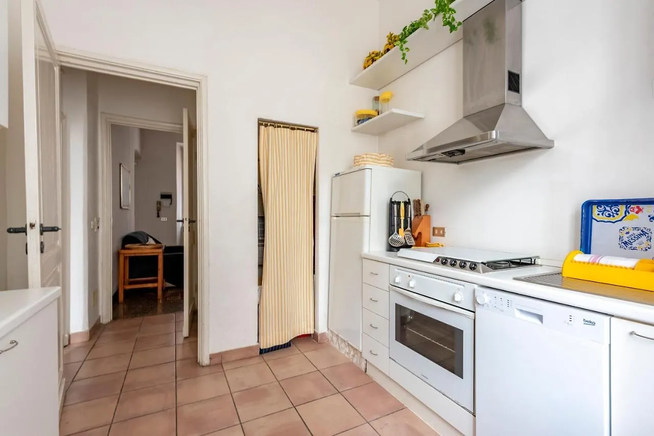 Joivy Inviting 2-Bed Flat Near The Beach Santa Margherita Ligure Apartman